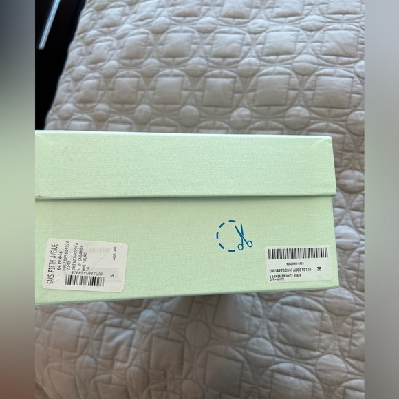 Off-White Shoe Box - Picture 9 of 16